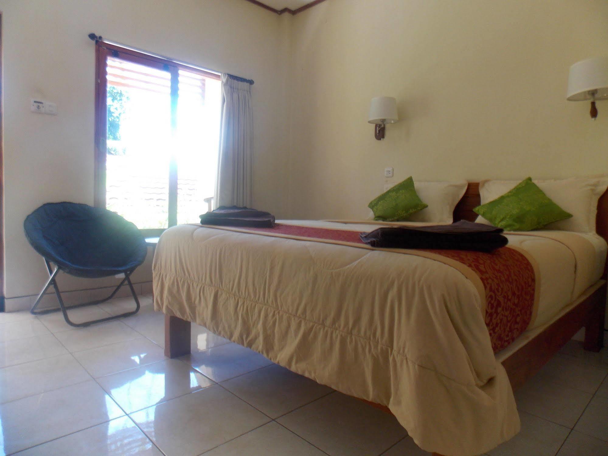 Komodo Lodge Labuan Bajo Esterno foto