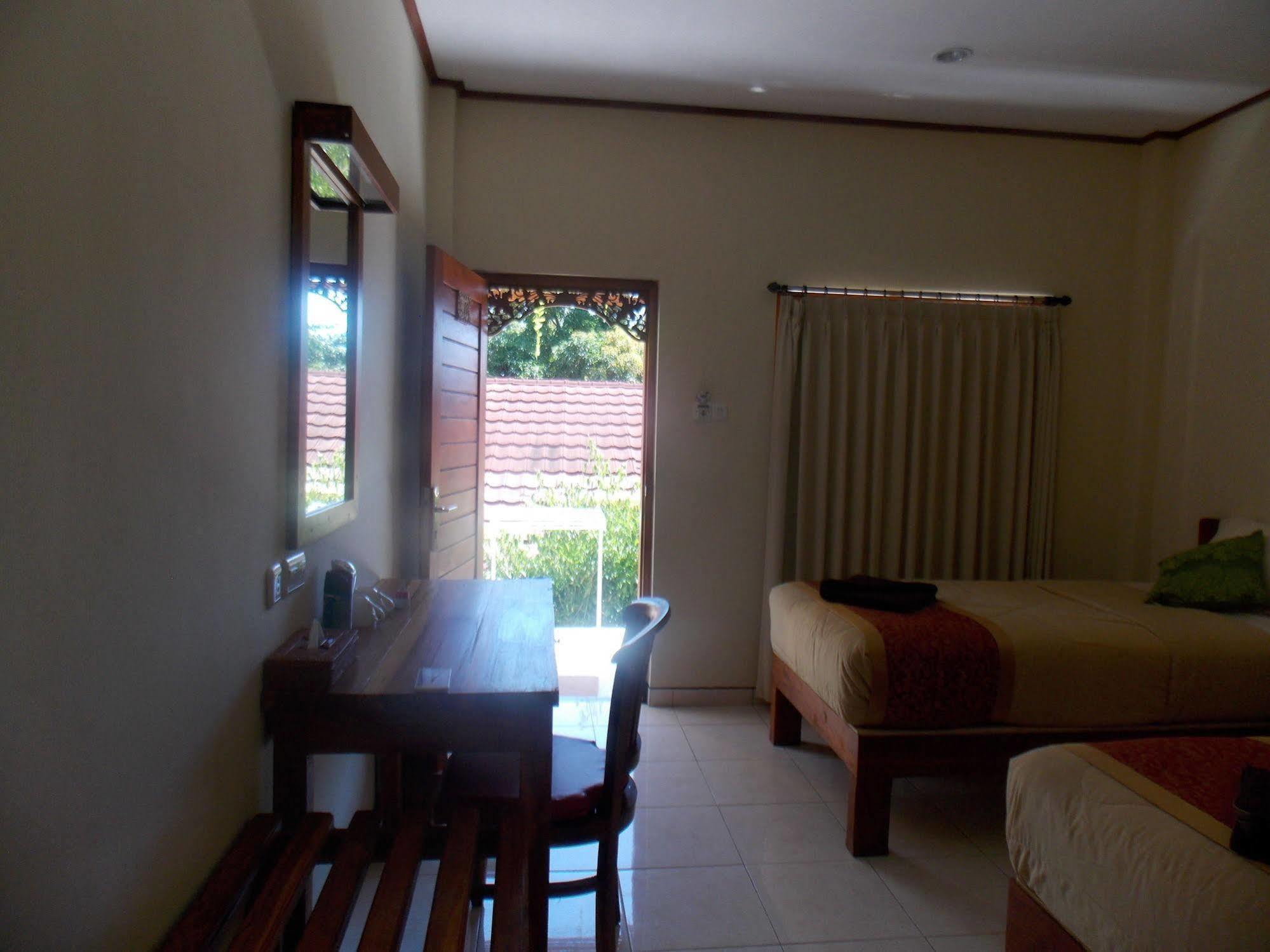 Komodo Lodge Labuan Bajo Esterno foto